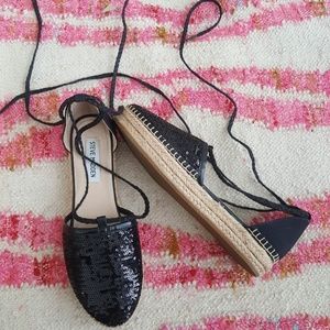 Steve Madden Sequin Black Tie Up Flats